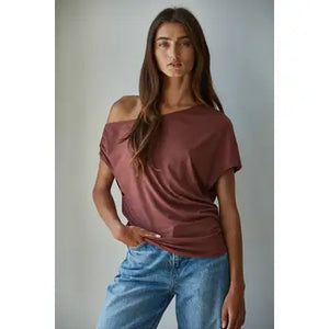 Mazel Top in Mahogany