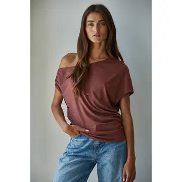 Mazel Top in Mahogany