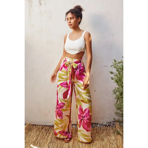 Sweet Honeymoon Looped Belt Pants