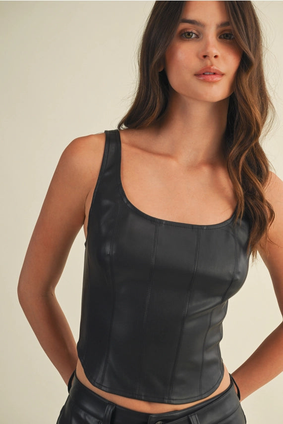 Jet Set Top in Blacck